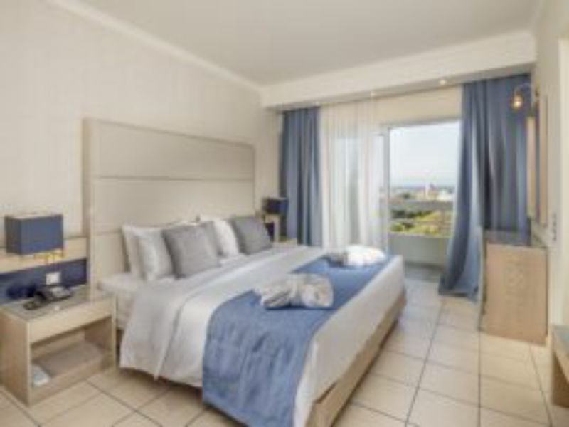 Athineon Hotel