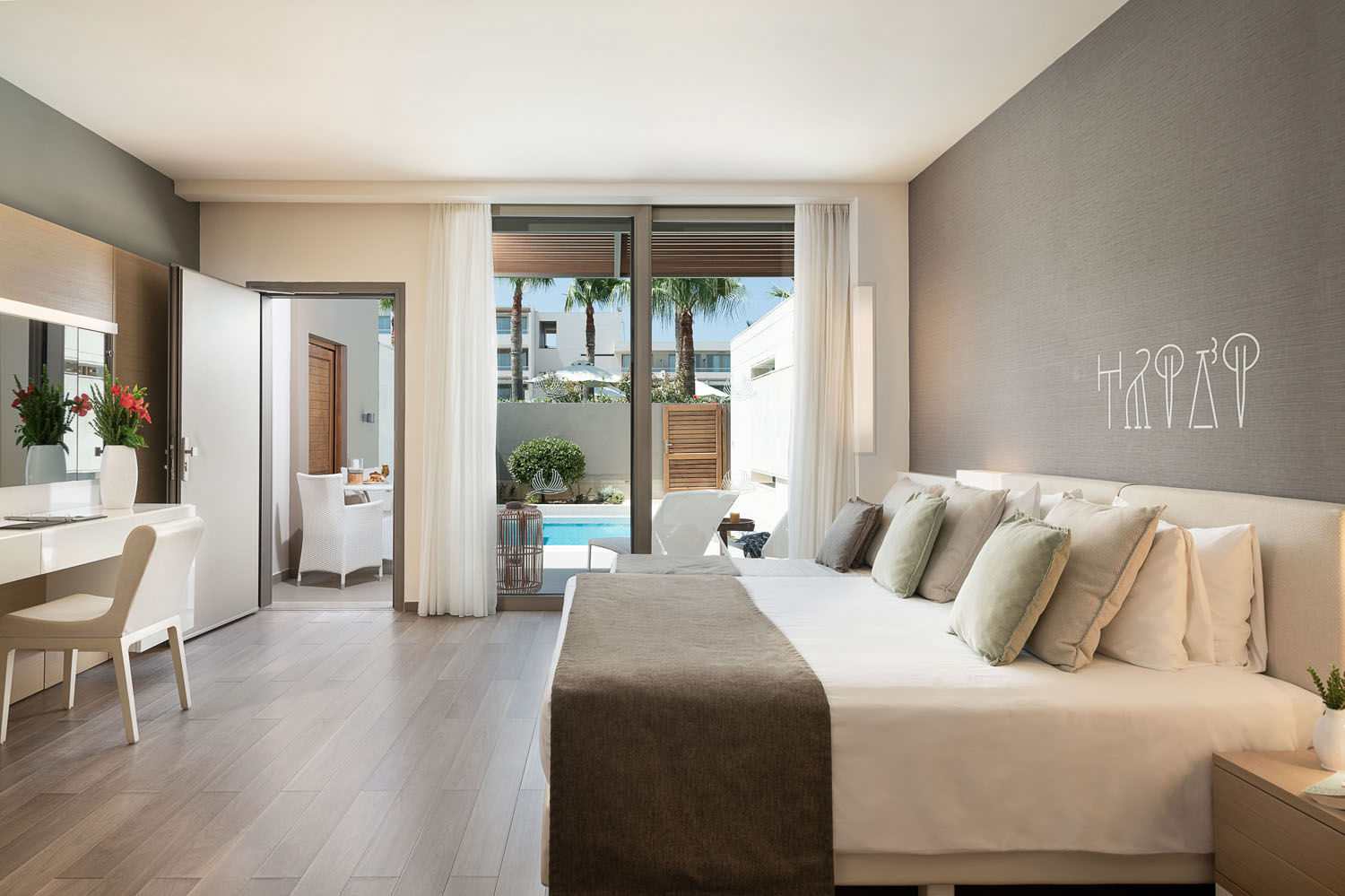 Avra Imperial Hotel
