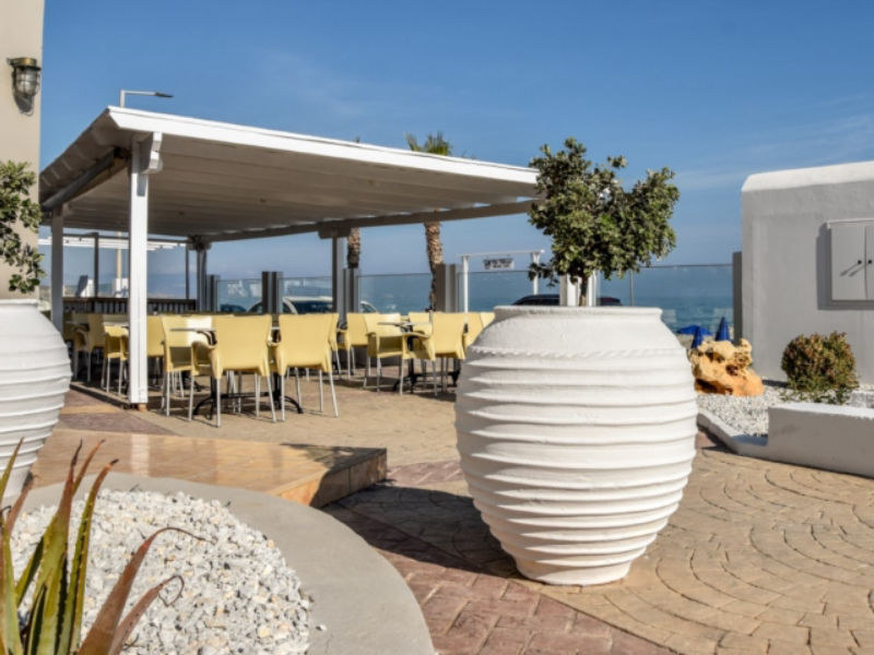 Yria Beach Hotel