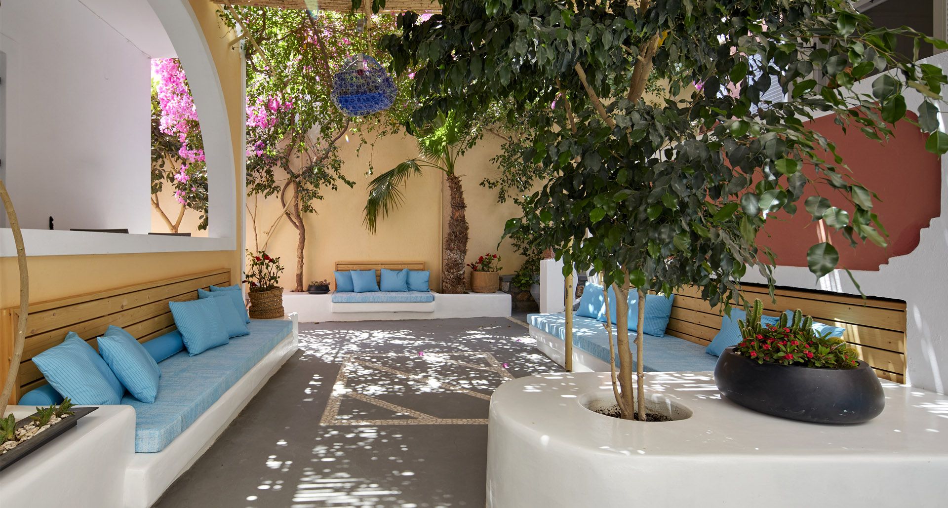 Blue Sea Hotel