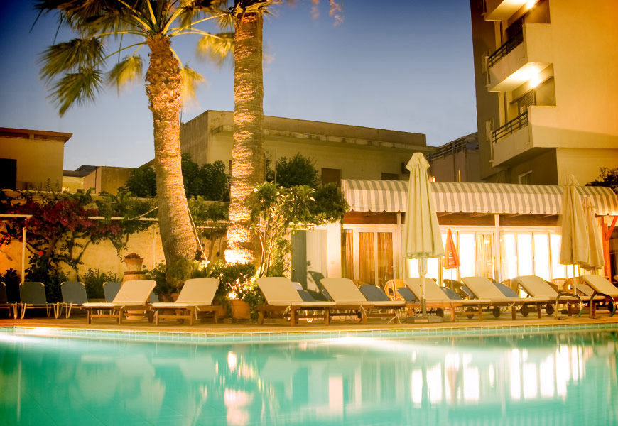 Best Western Plus Plaza Hotel