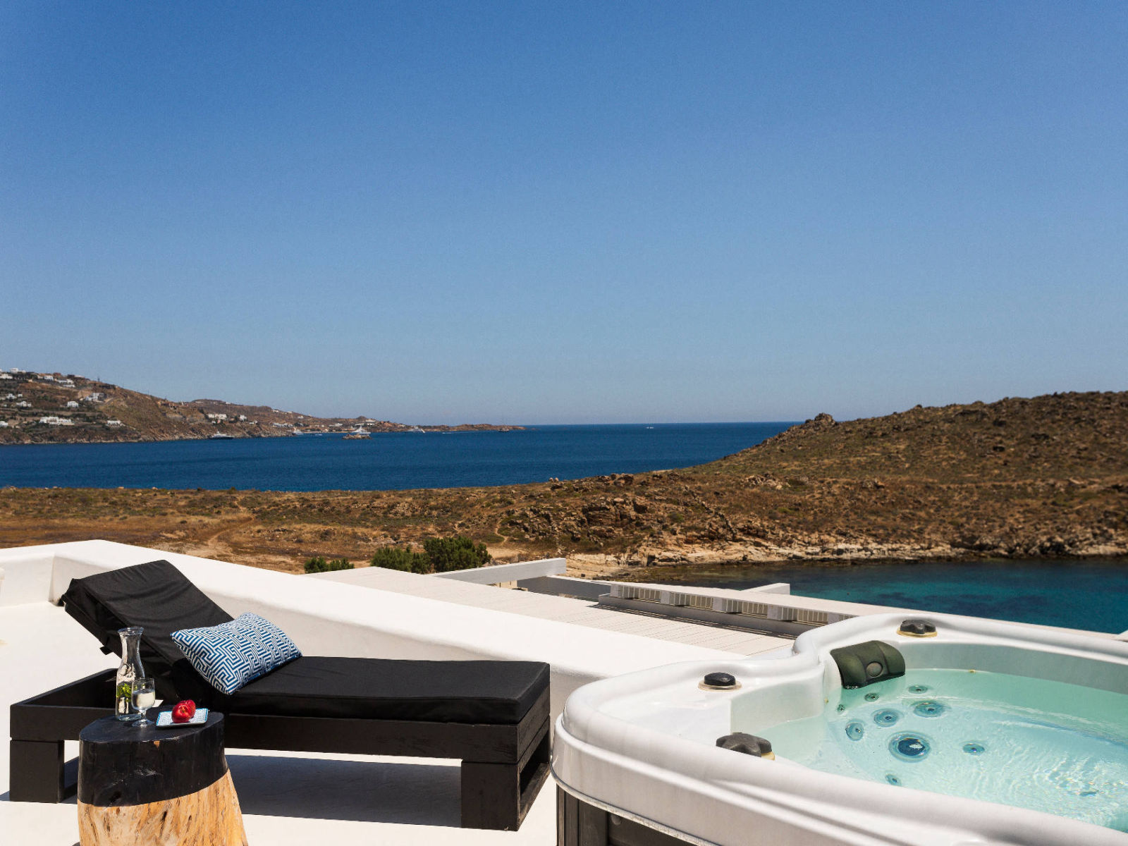Casa Del Mar Mykonos Seaside Resort