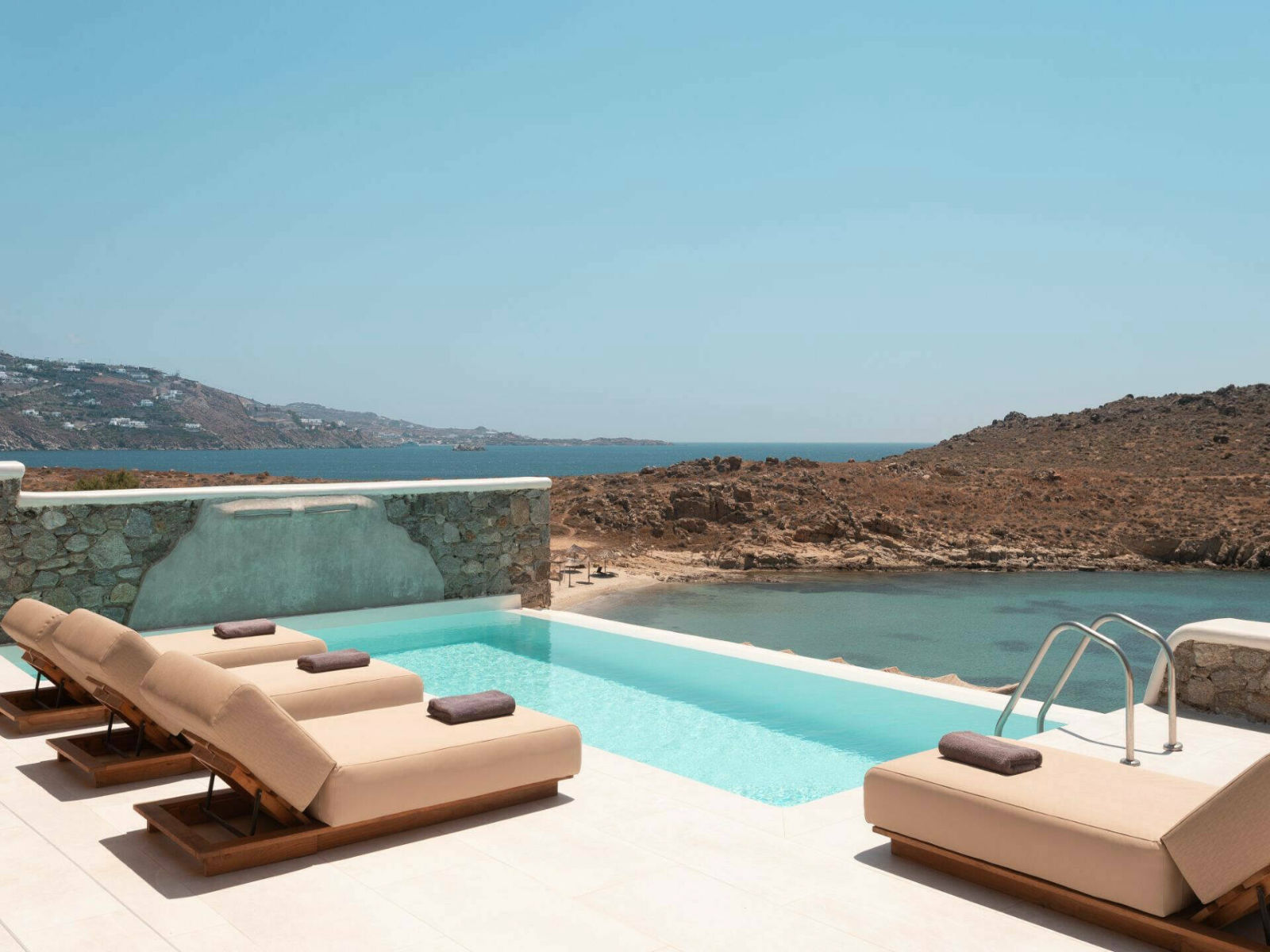 Casa Del Mar Mykonos Seaside Resort