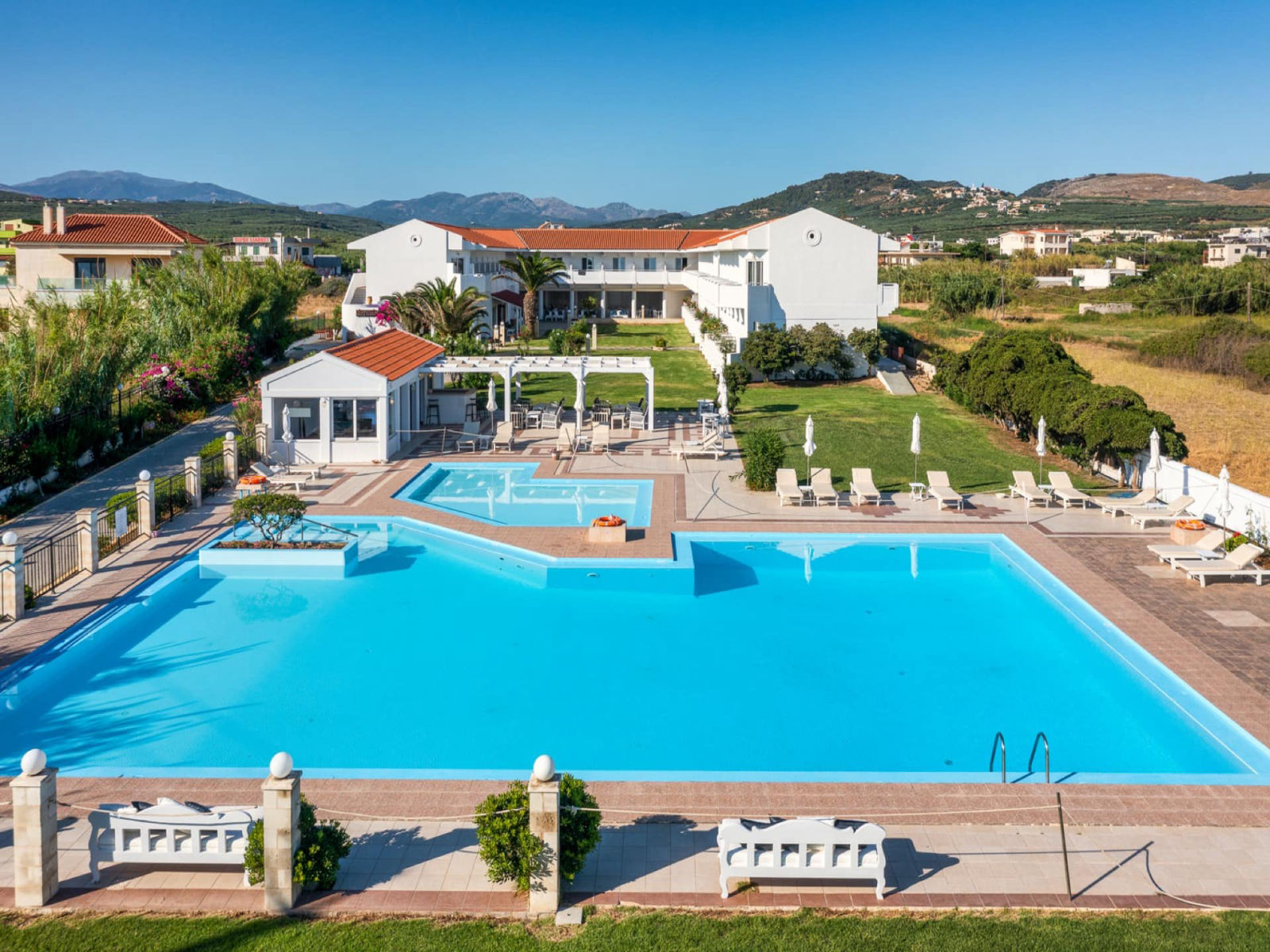Mrs Chryssana Beach Hotel Crete