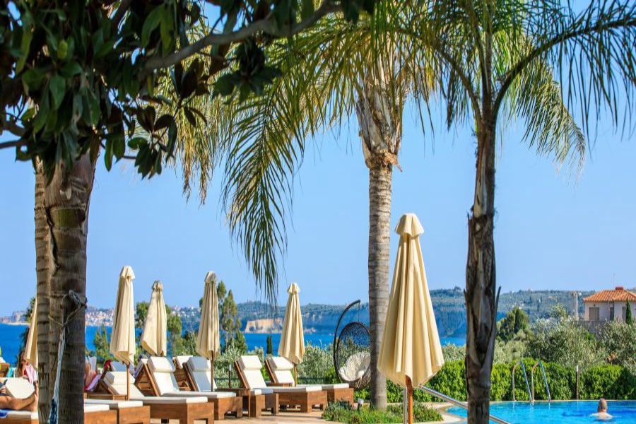 Colonides Beach Hotel