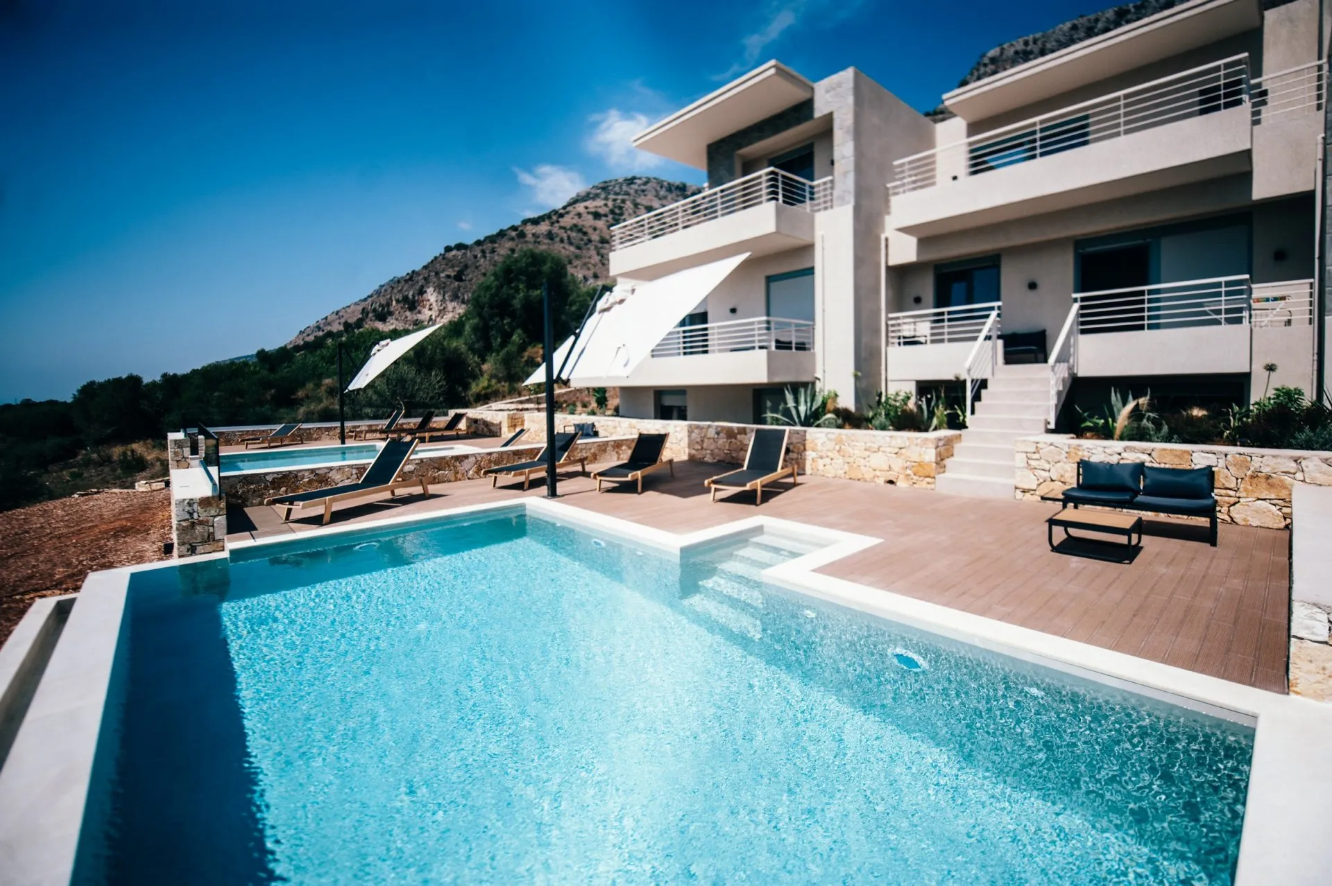 Followmetogreece_Seaside chalets Greece_6691