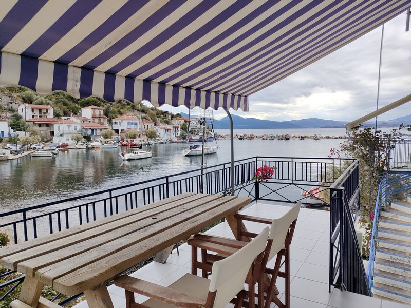 Sea Side Studio with Balcony and Sea View