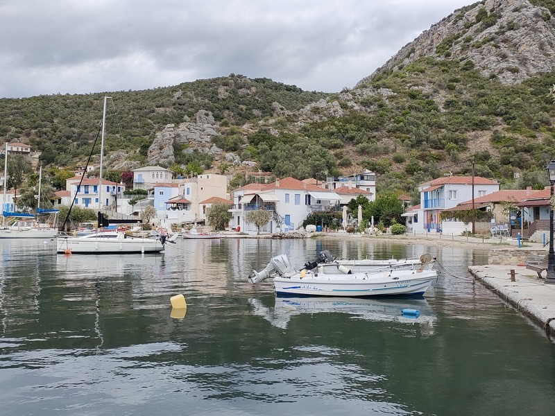 Sea Side Studio with Balcony and Sea View