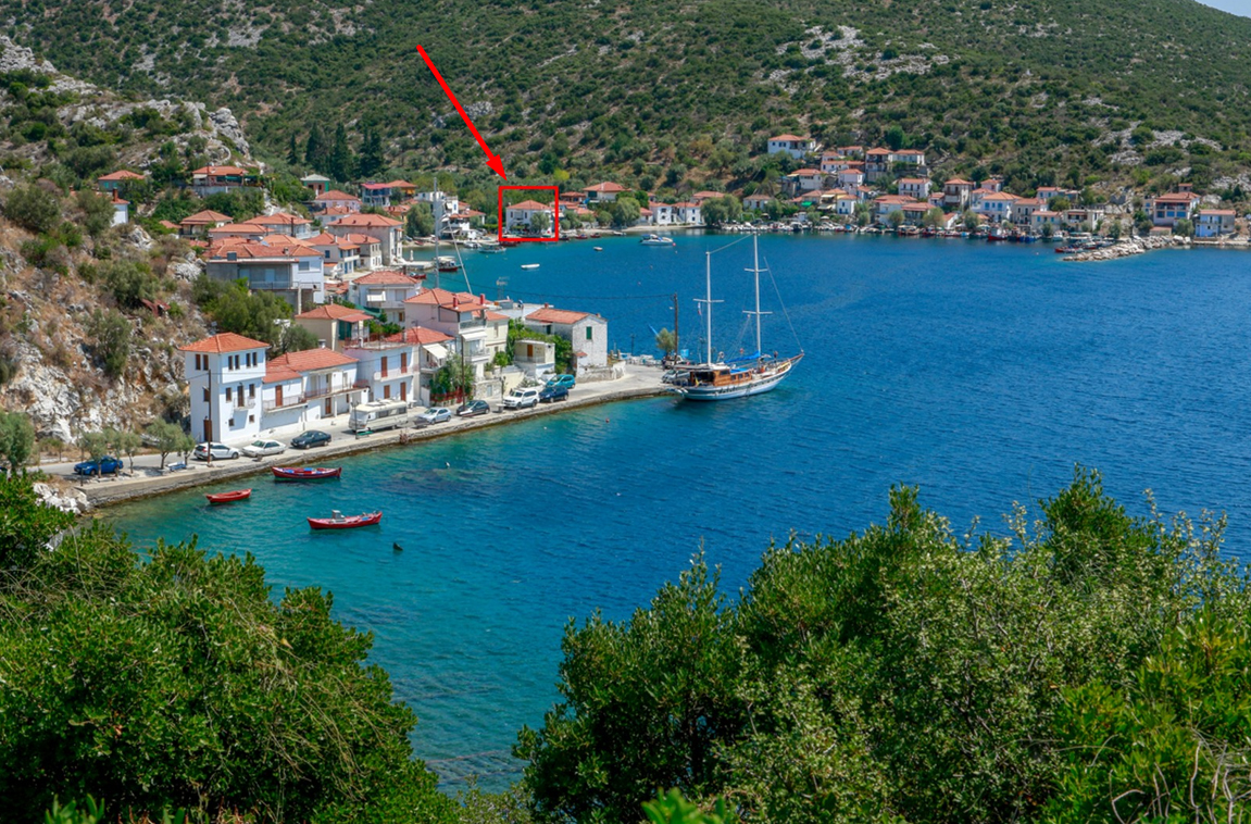 Sea Side Studio with Balcony and Sea View