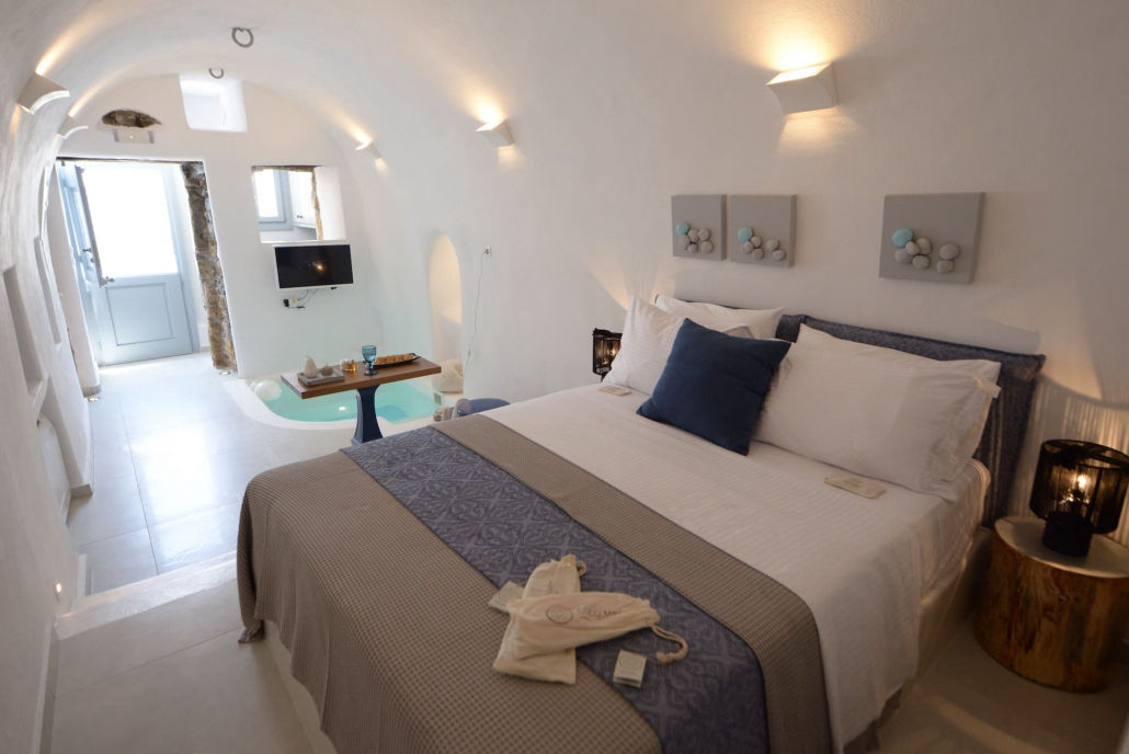 Esperia Luxury Suites