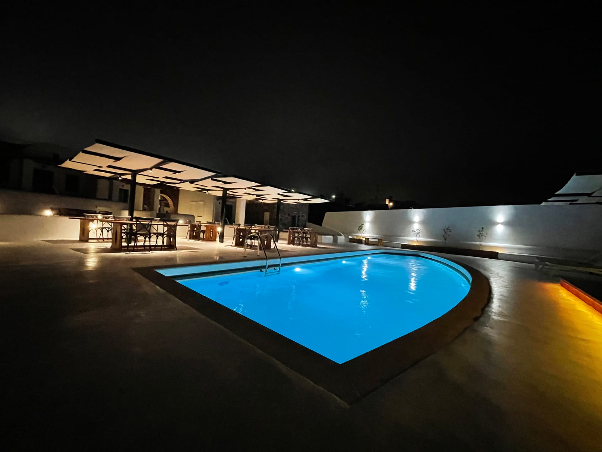 Abrazo 8 Villas Santorini