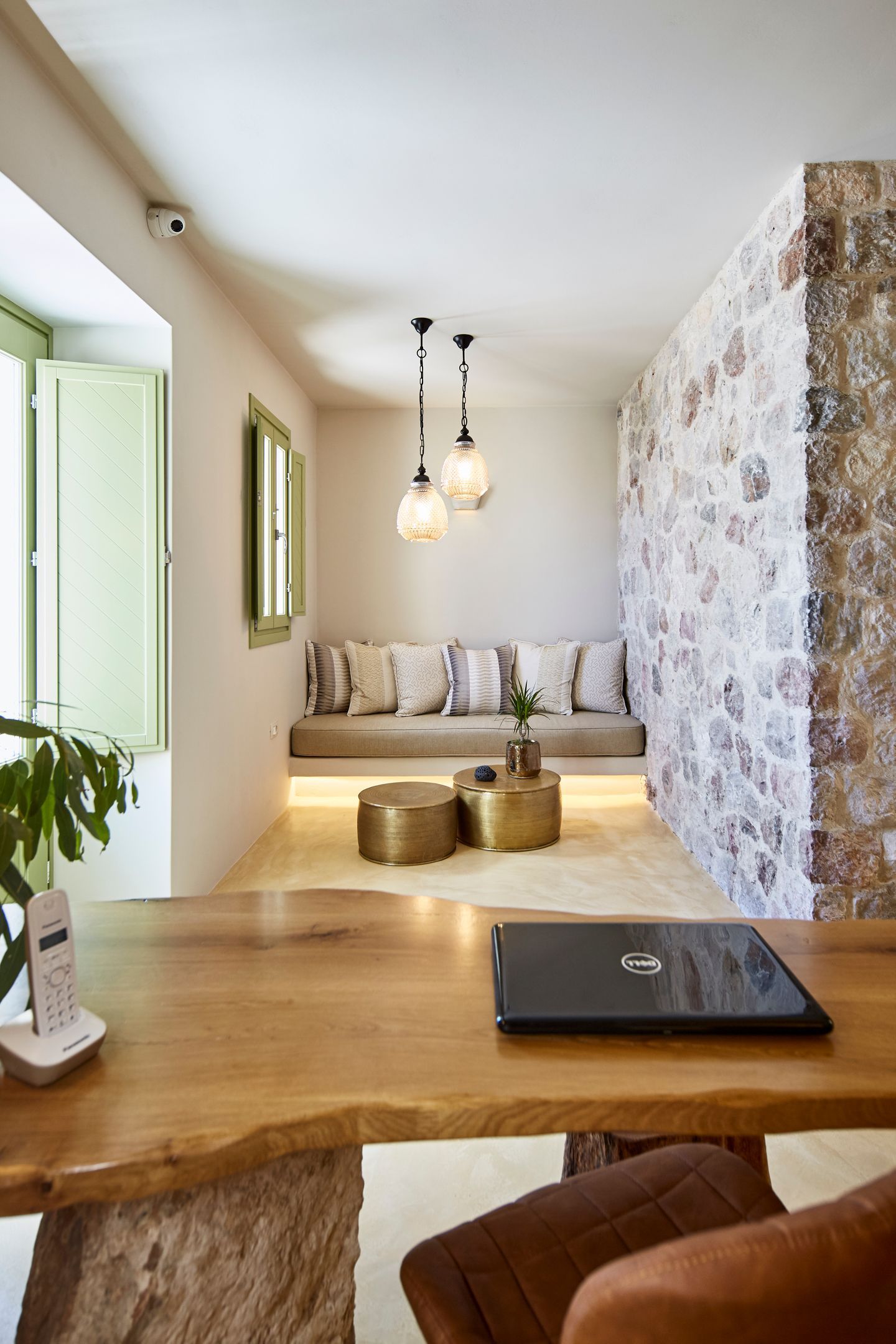 Aeon Suites Santorini