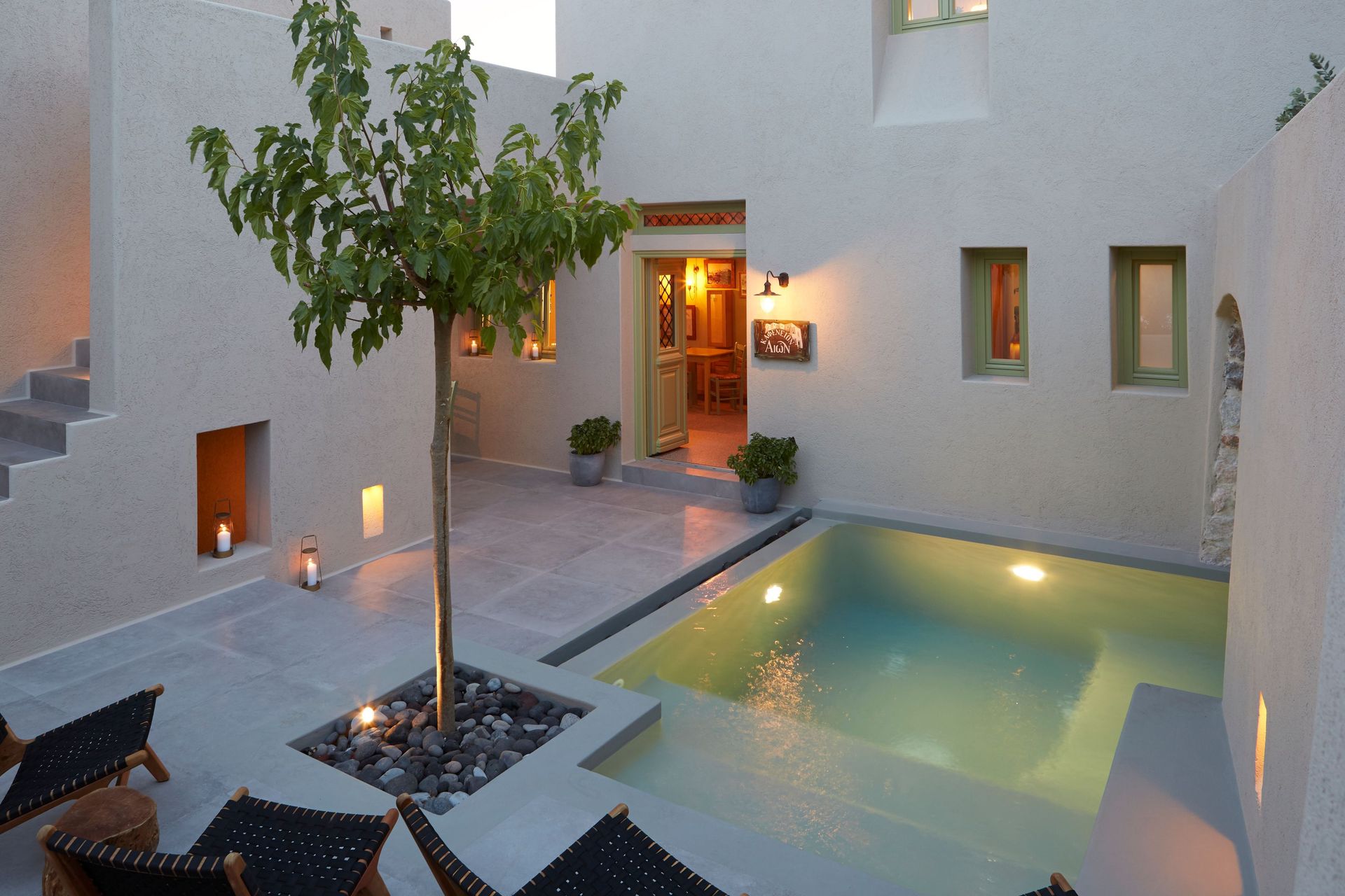 Aeon Suites Santorini