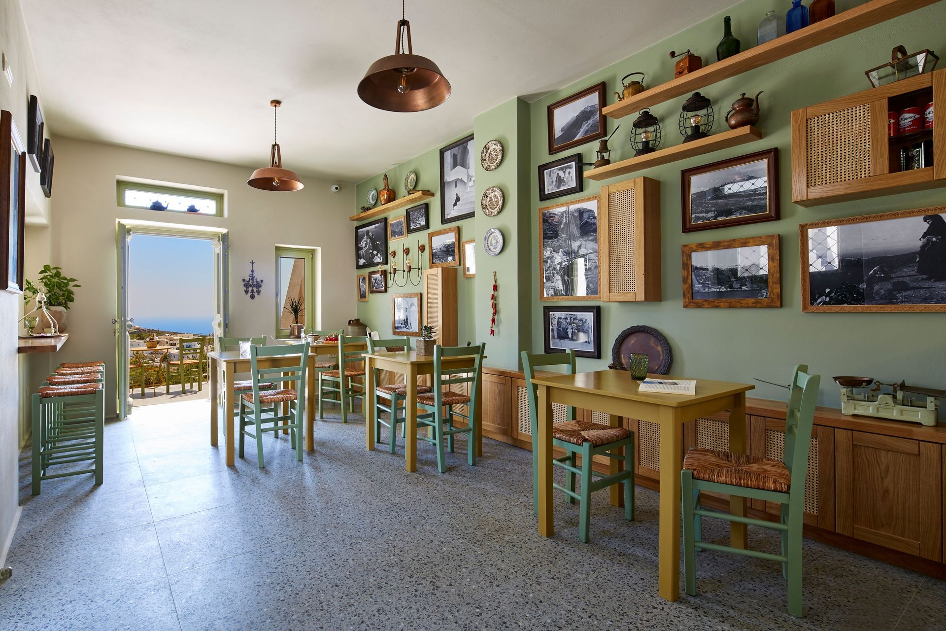 Aeon Suites Santorini