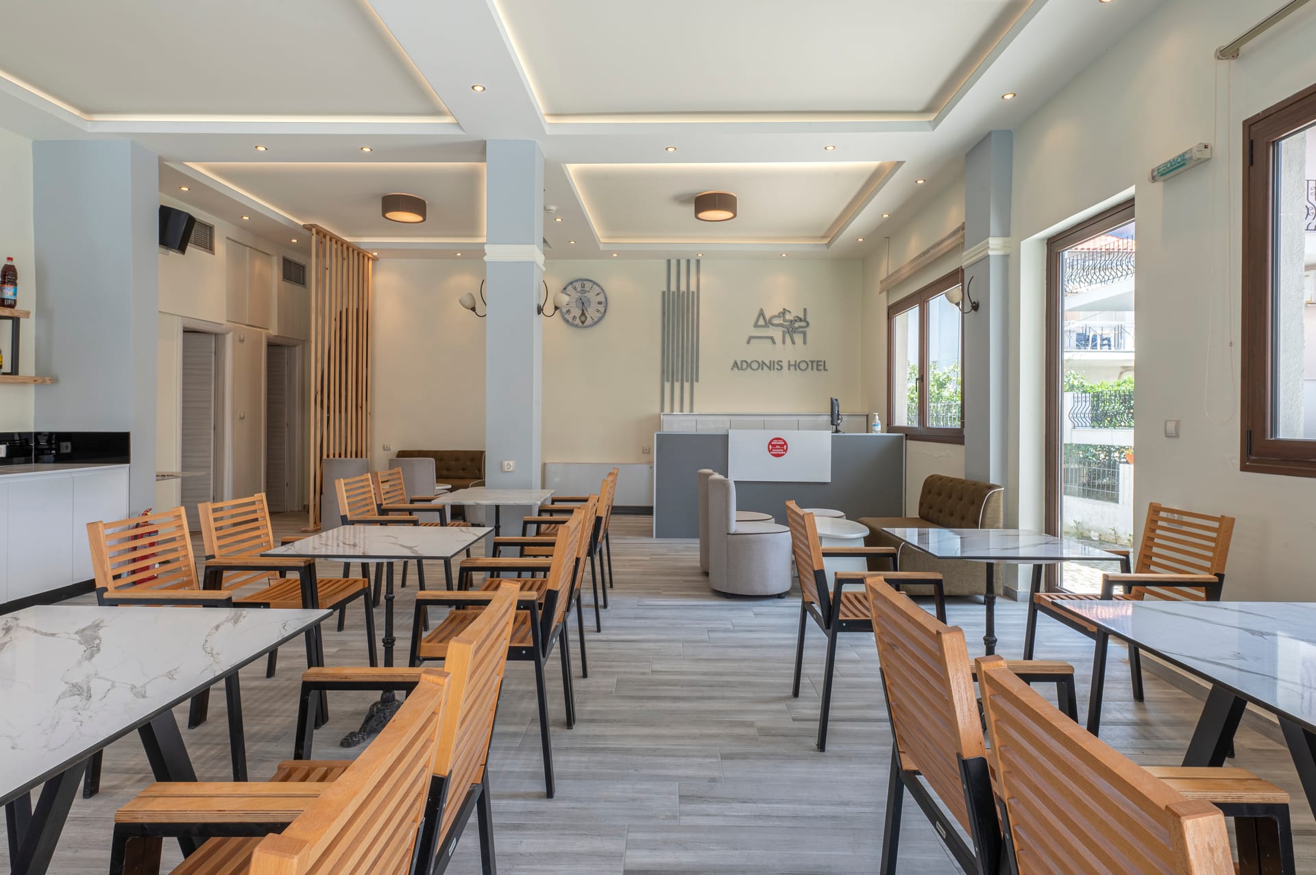 Adonis Hotel Pefkochori