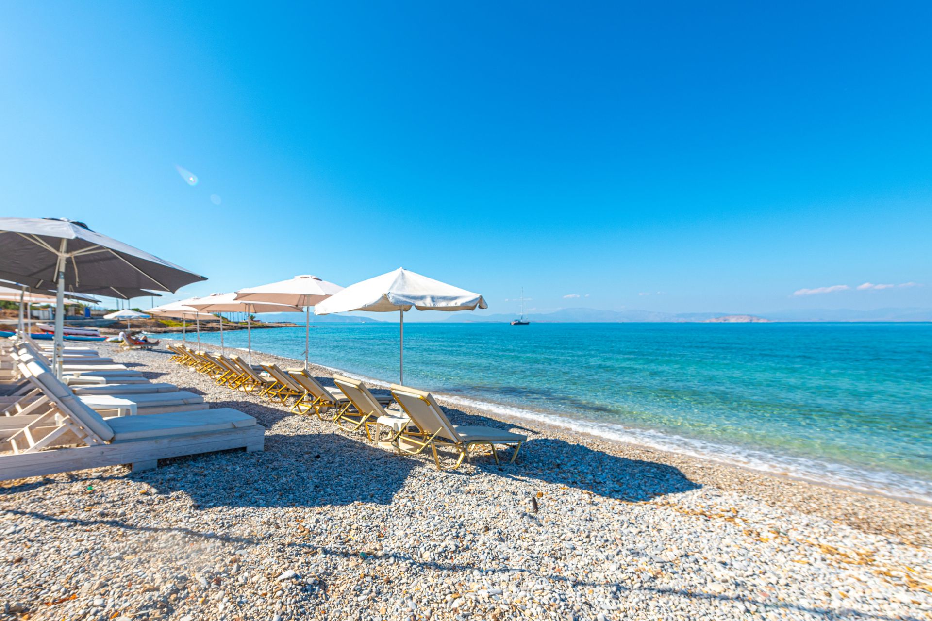 Laza Beach Inn Agistri