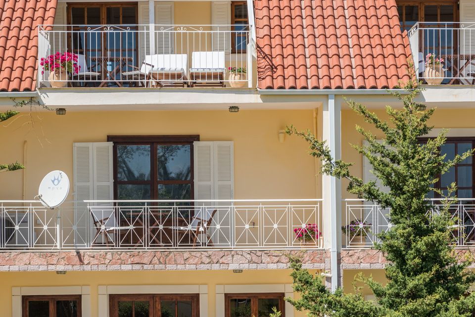 Albouro Seafront Apartments