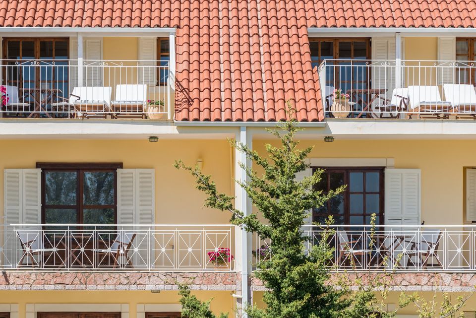 Albouro Seafront Apartments