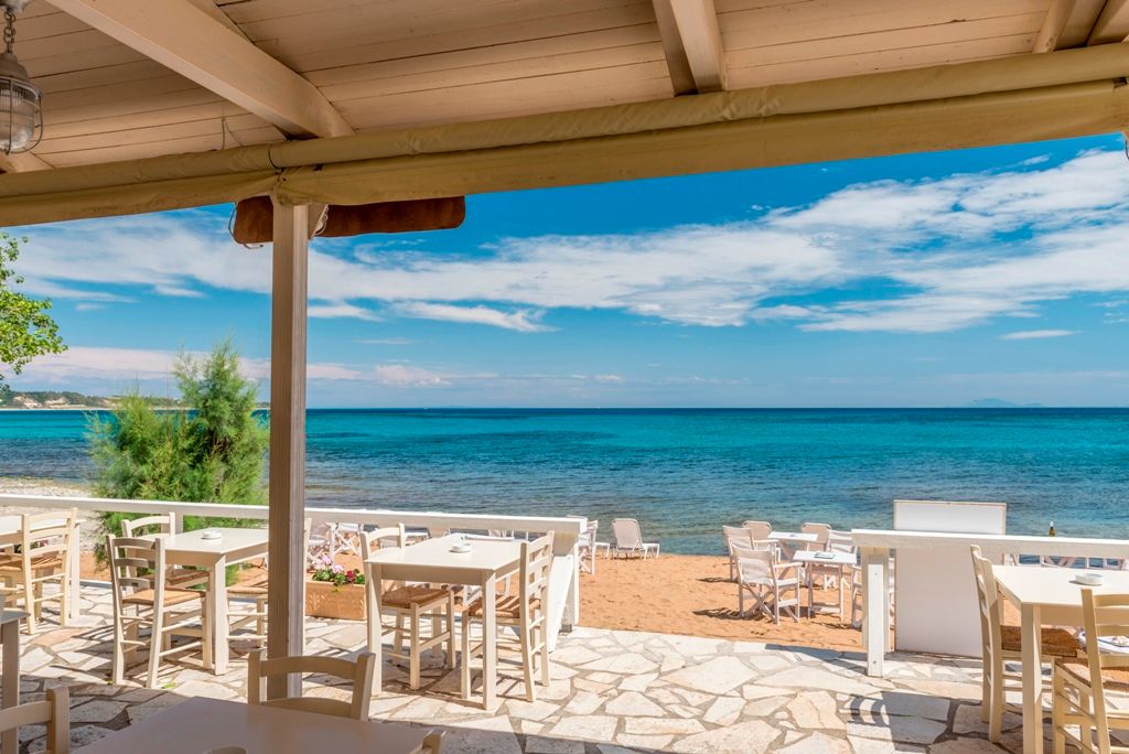 Albouro Seafront Apartments