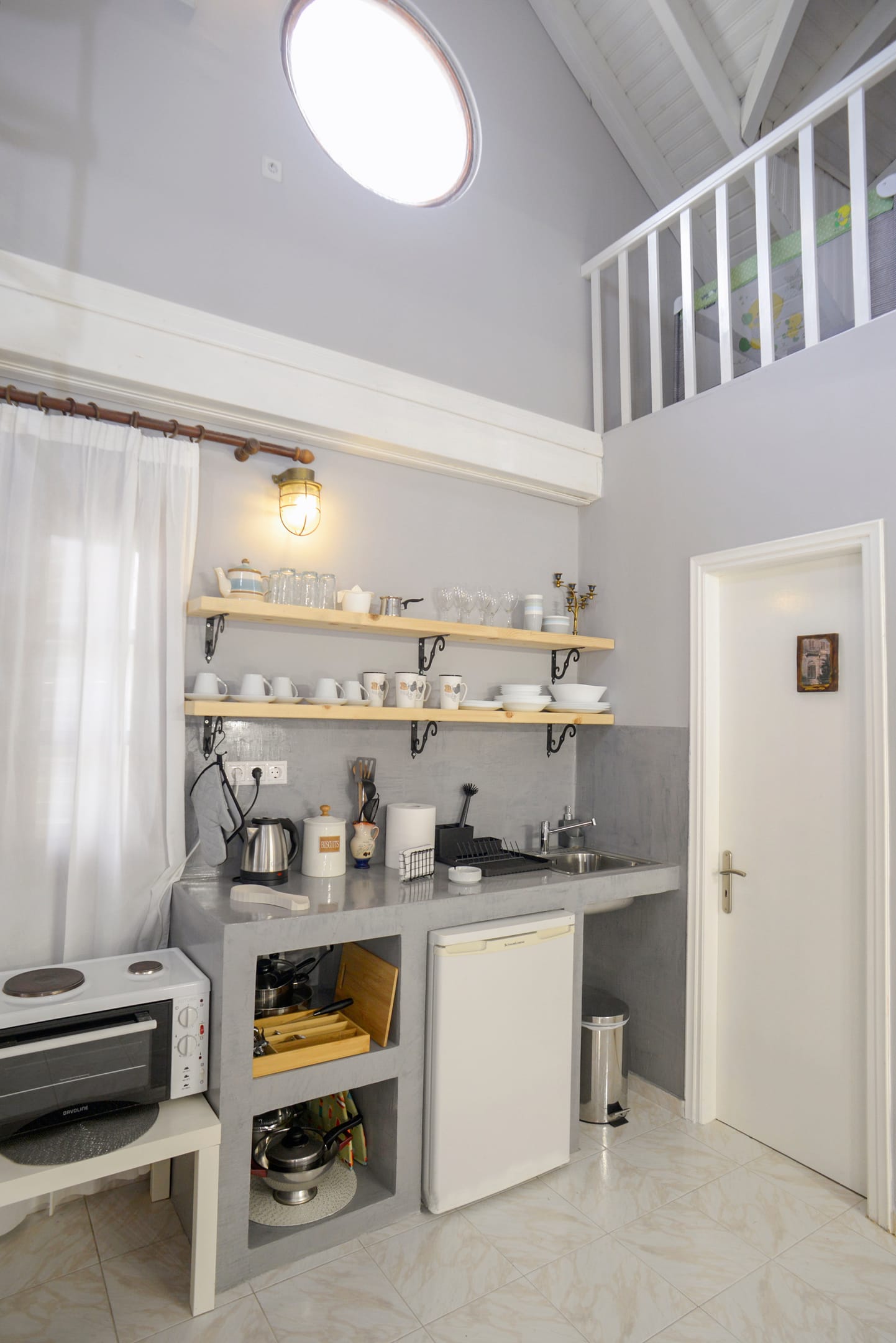 Albouro Seafront Apartments