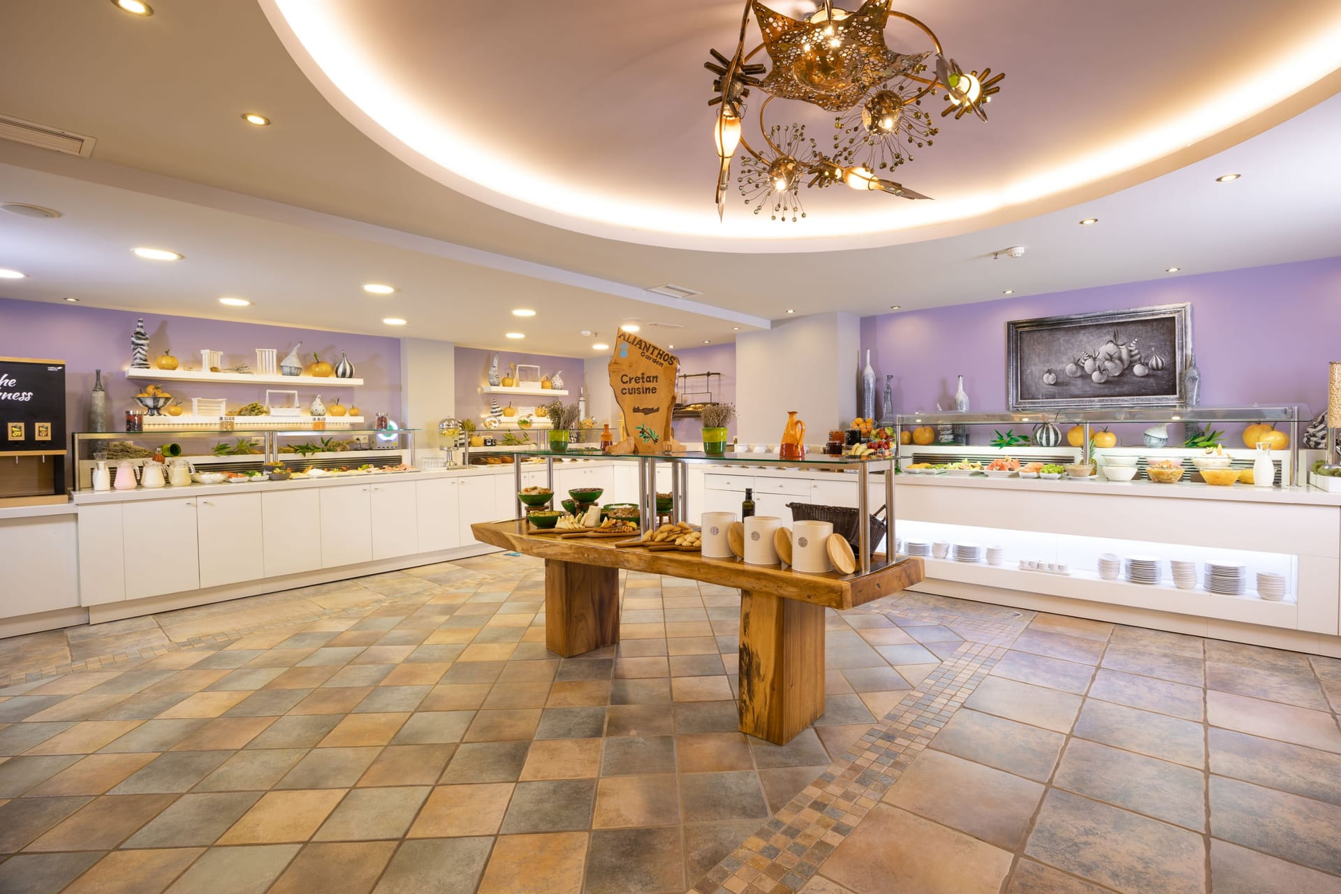 Alianthos Estate Resort