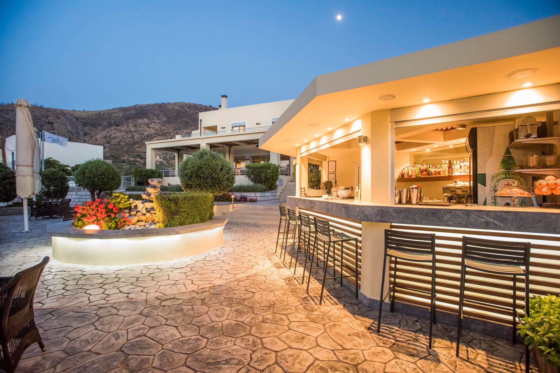 Almiriki Chios Rooms & Apartments