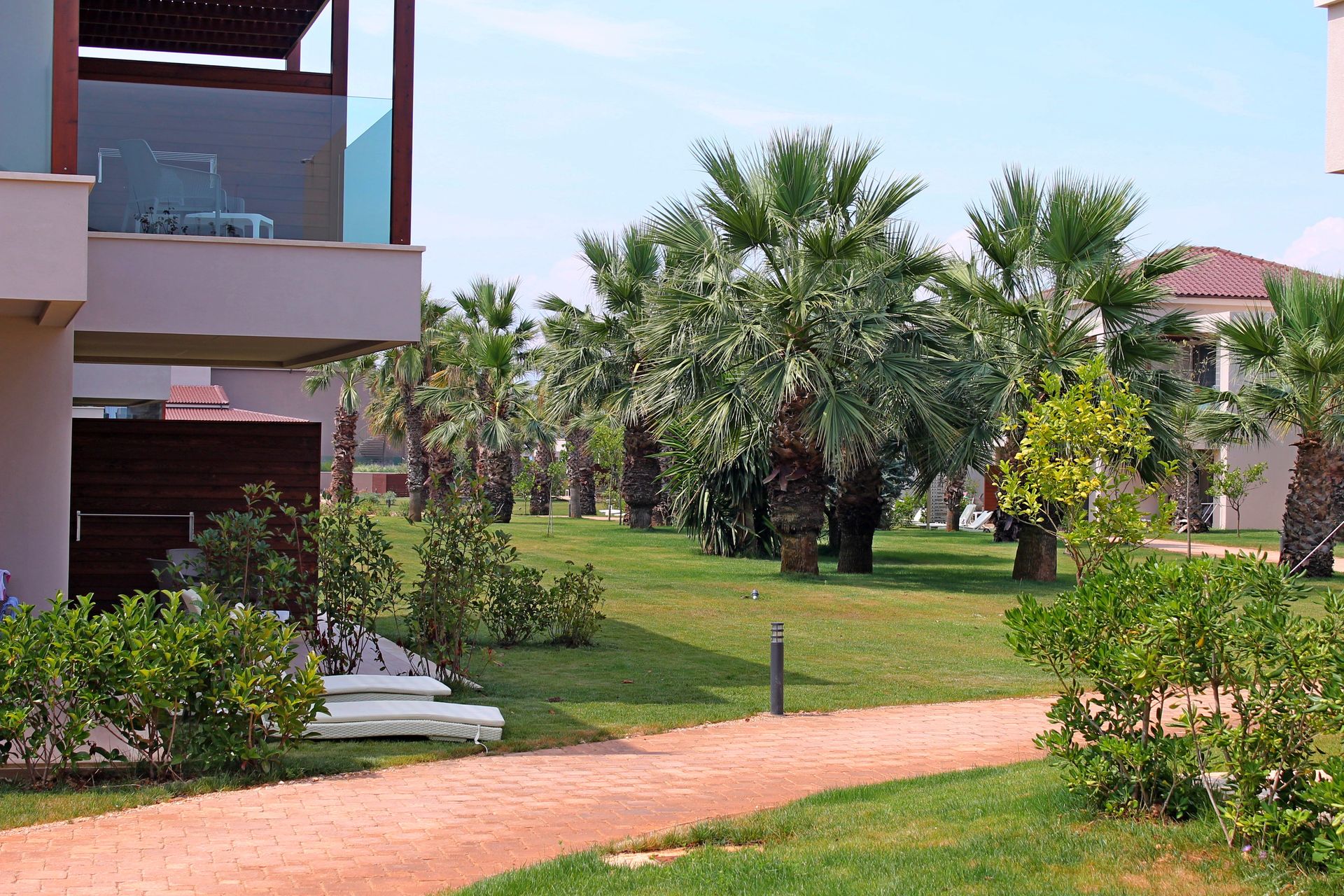 Almyros Beach Resort & Spa