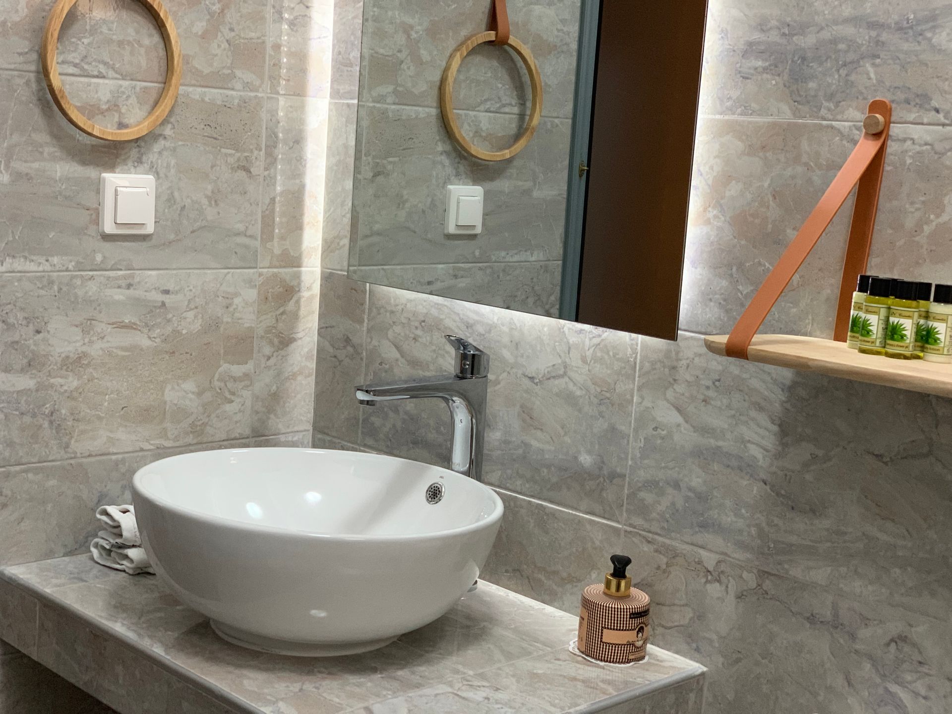 Aloe Luxury Apartments & Suites