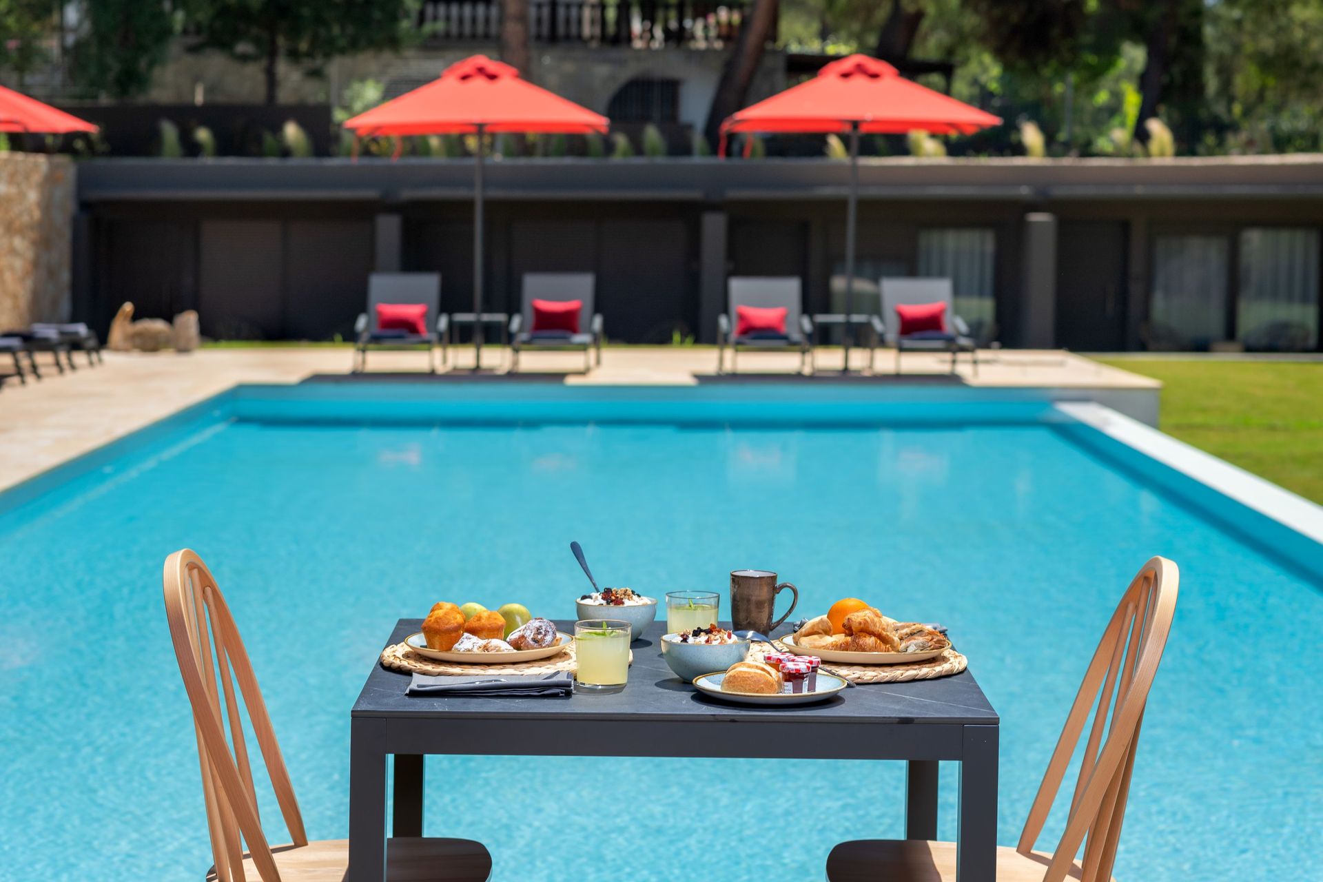 Amantes Villas & Suites