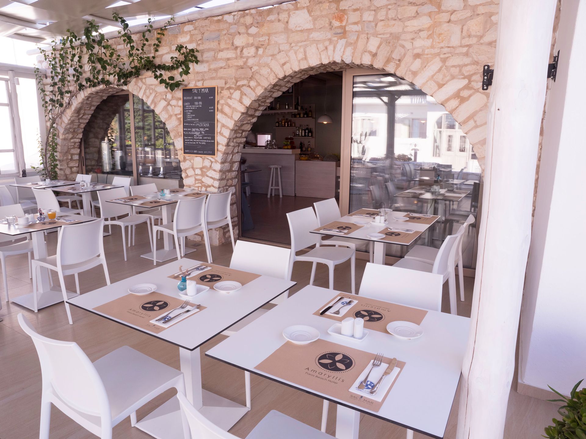 Amaryllis Beach Hotel