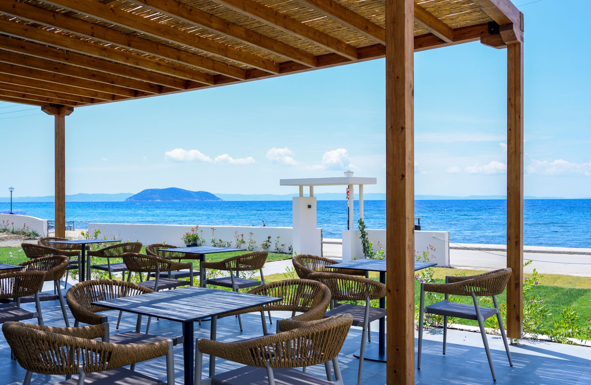 Amyntas Seafront Hotel - Adults Only