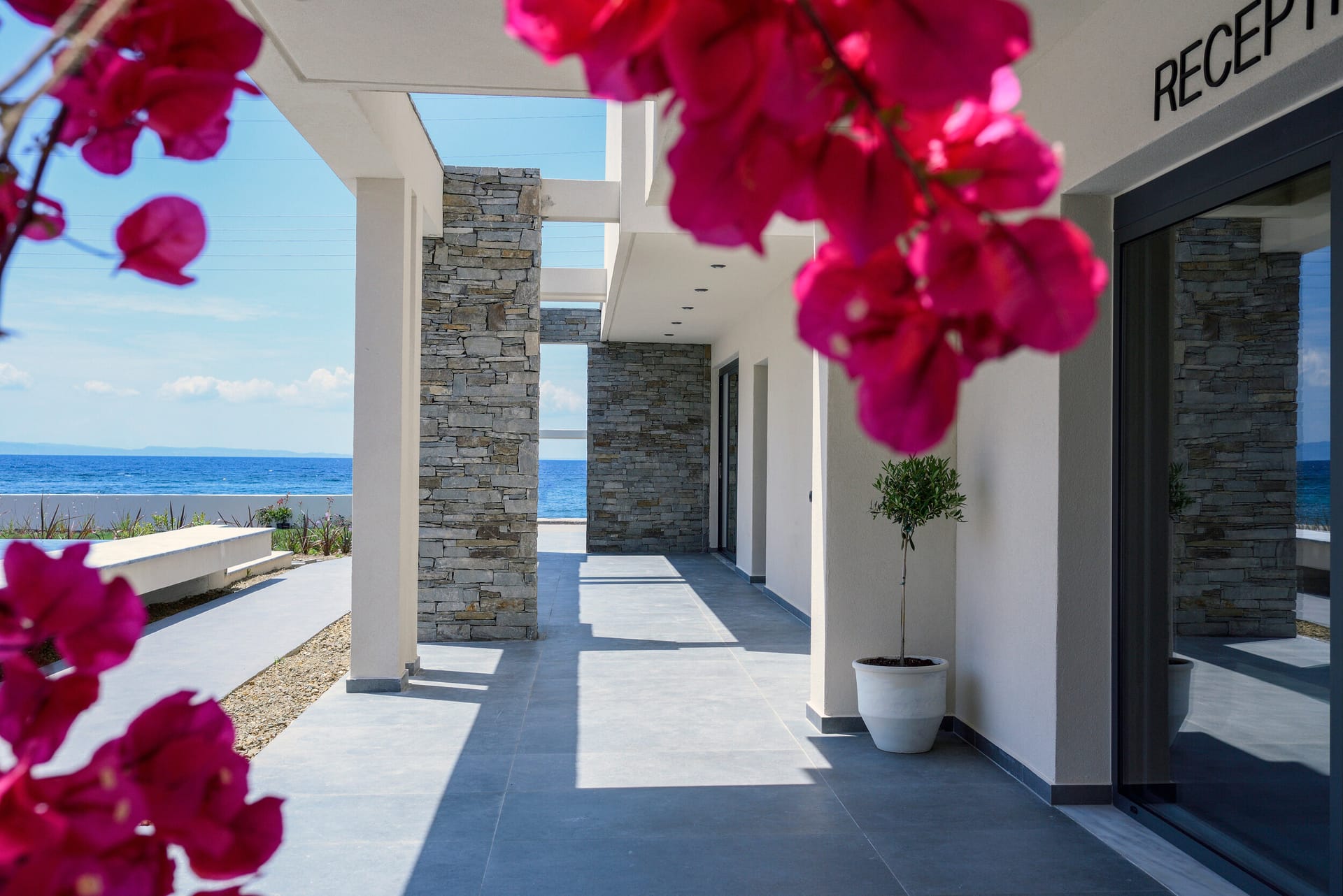 Amyntas Seafront Hotel - Adults Only