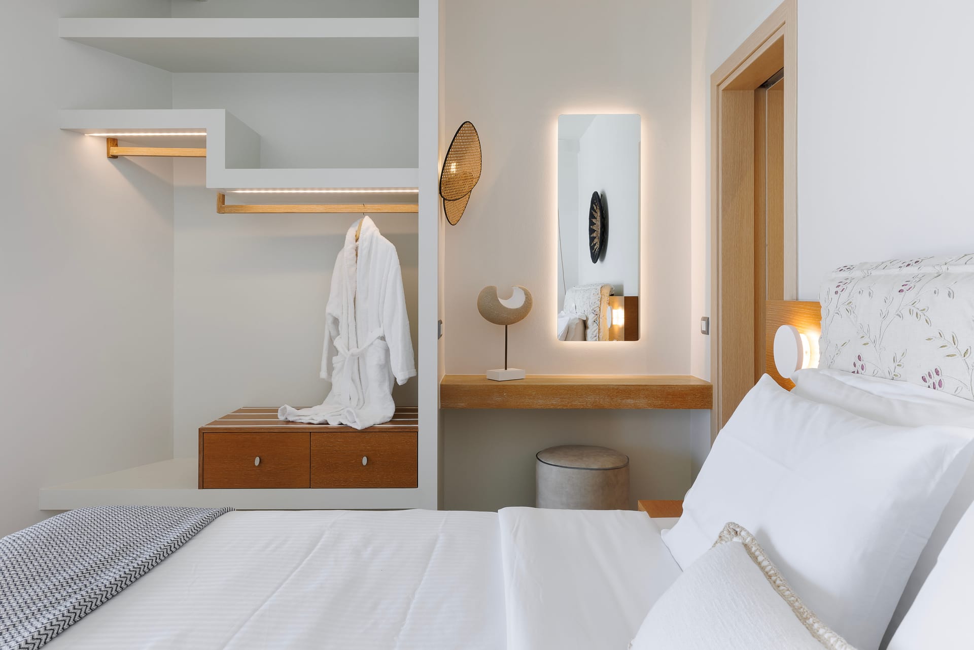 Anastasia Hotel & Suites Karystos