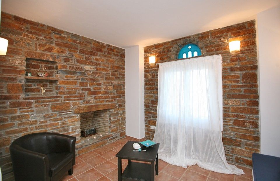 Andros Prive Suites, Kypri, Andros