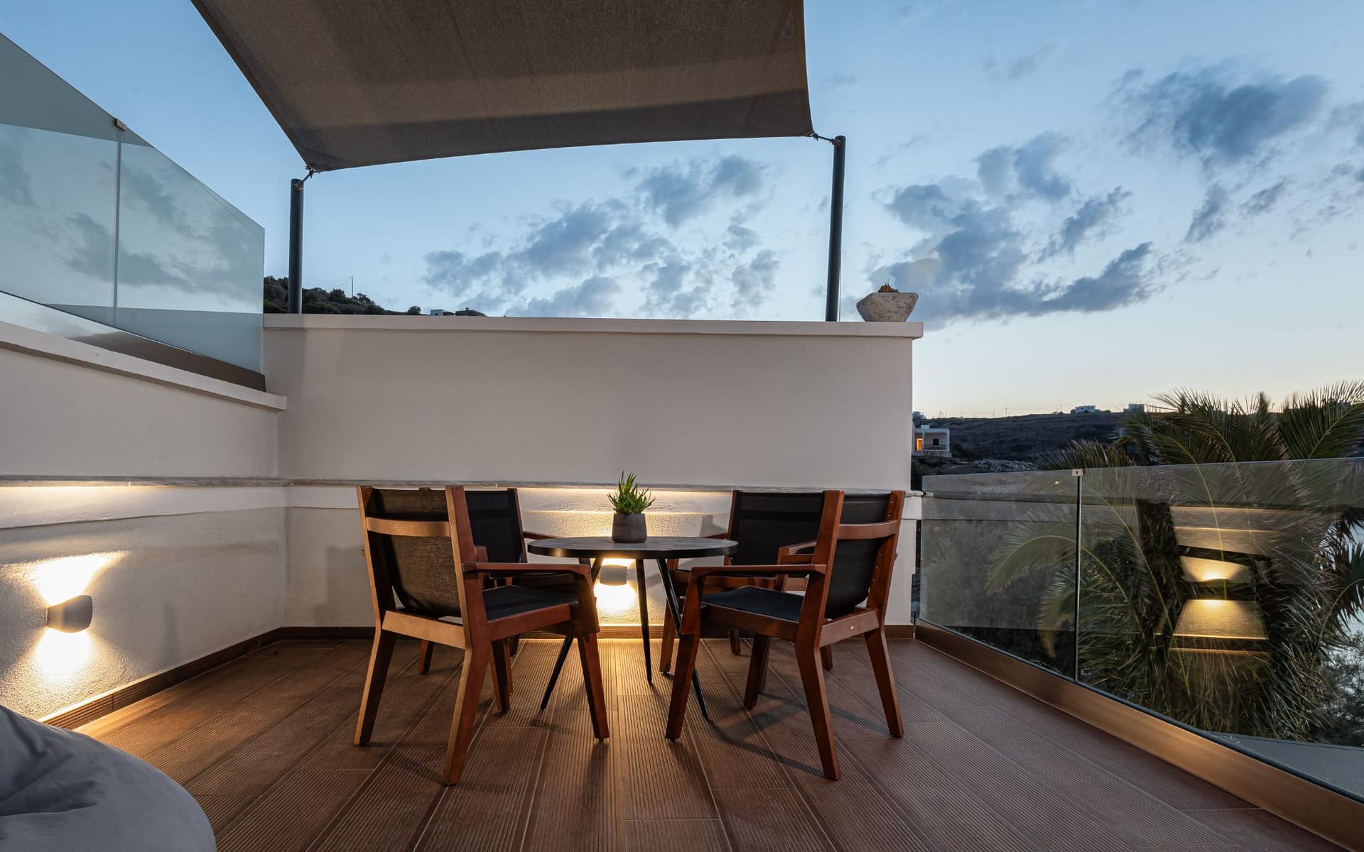 Aniv Villa by The Sea