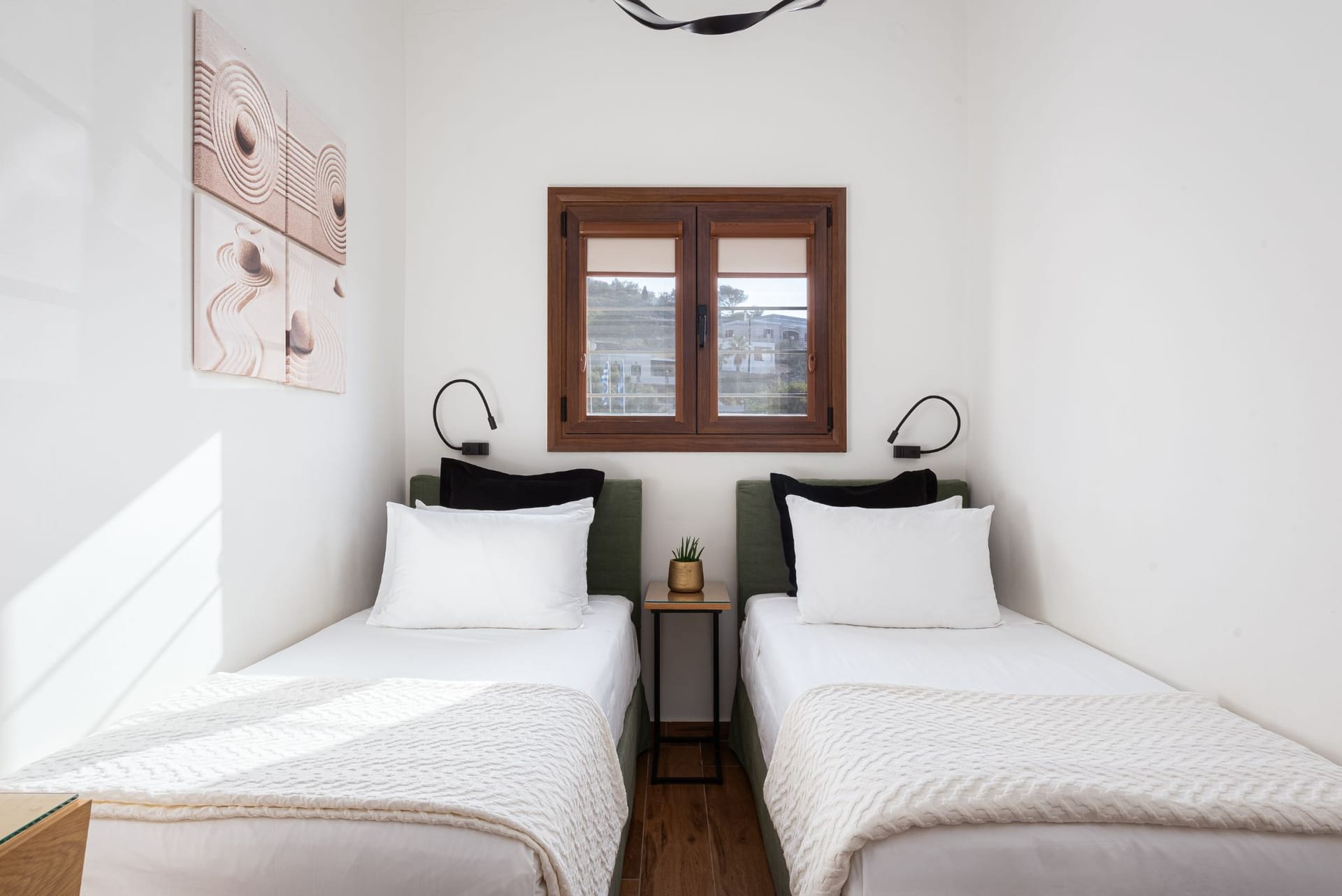 Aniv Villa by The Sea