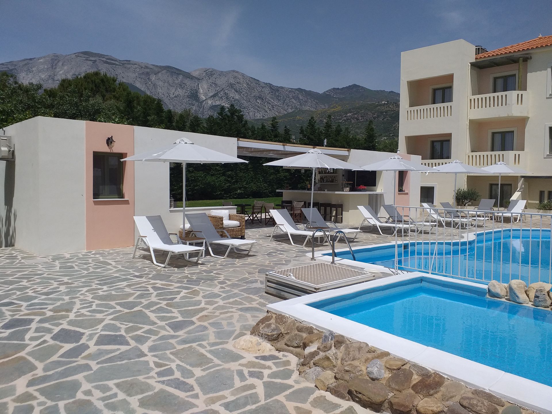 Aphrodite Samos Suites