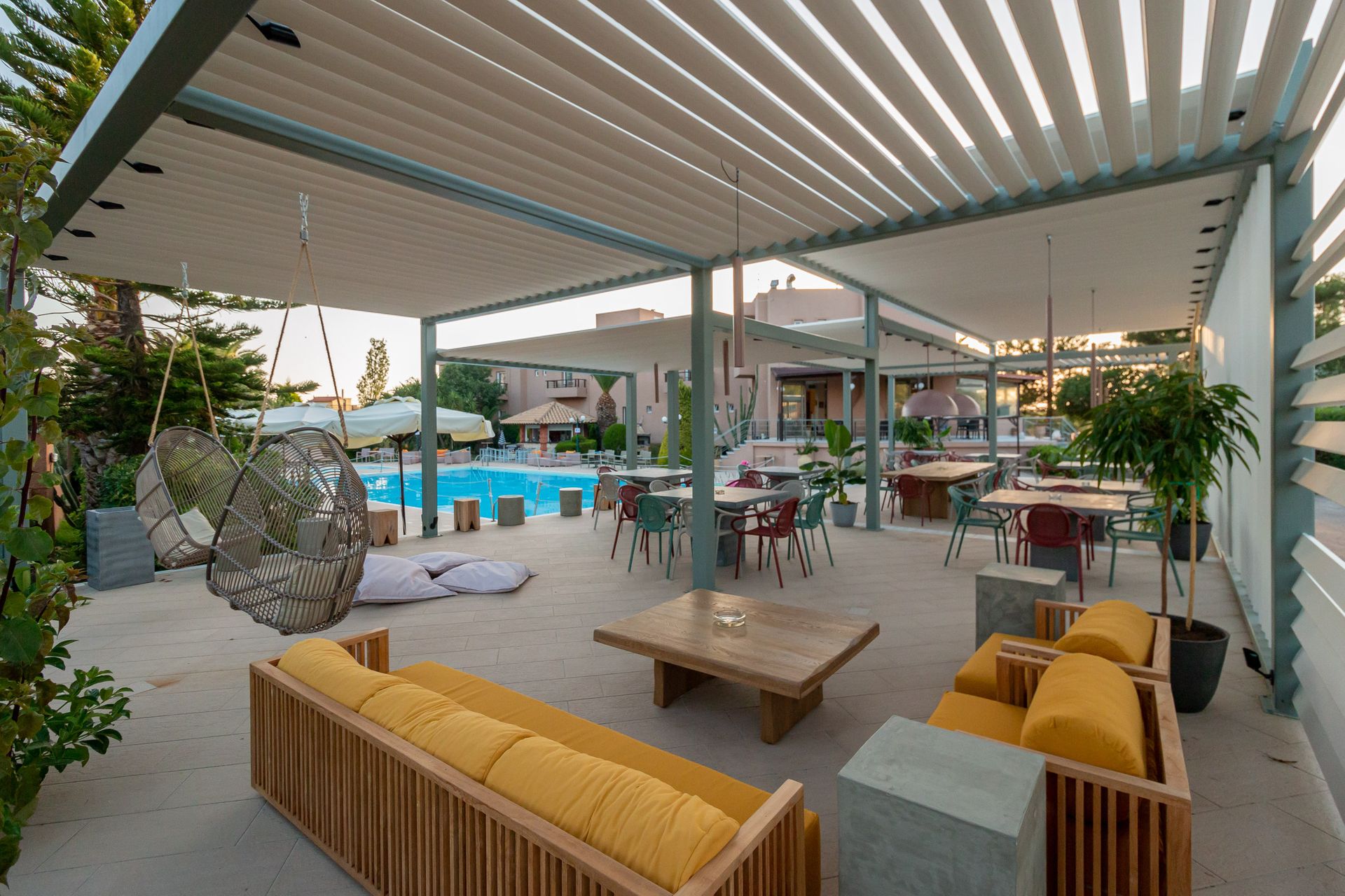 Apollo Resort Art Hotel - Hotel Business Christodoulou sisters LTD