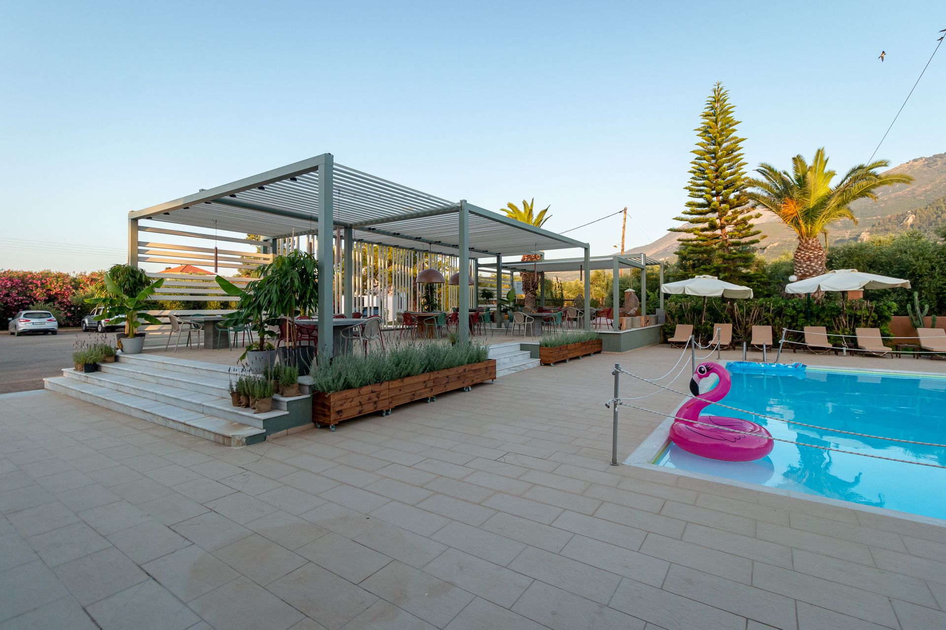 Apollo Resort Art Hotel - Hotel Business Christodoulou sisters LTD