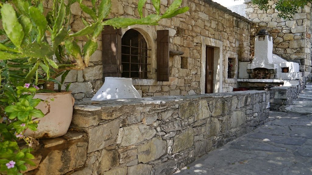 Arolithos Traditional Cretan Village