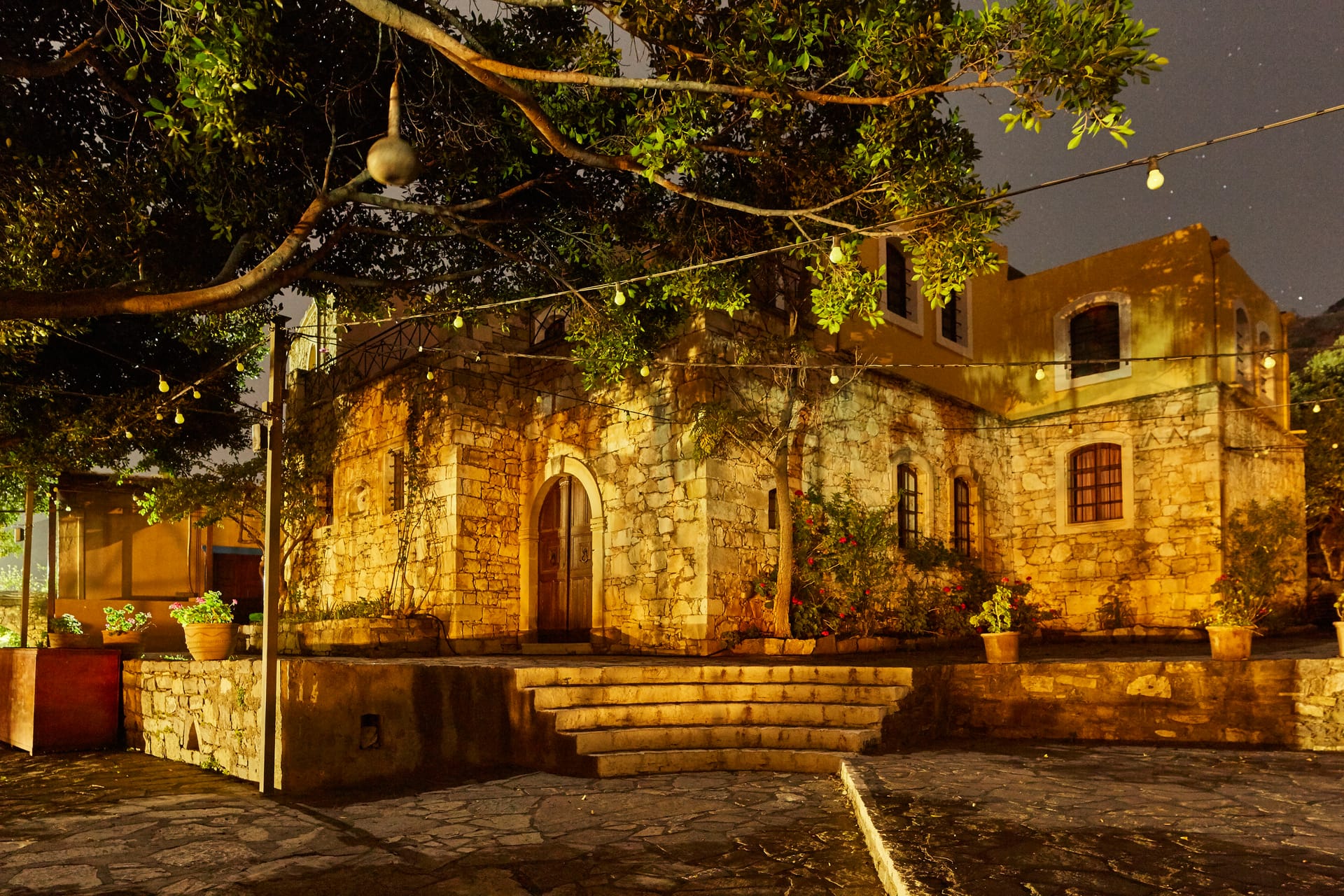 Arolithos Traditional Cretan Village