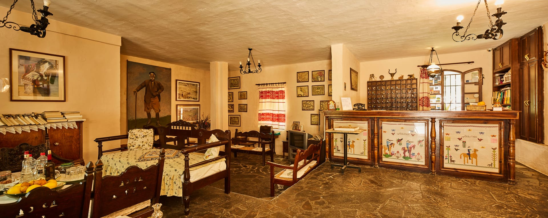 Arolithos Traditional Cretan Village