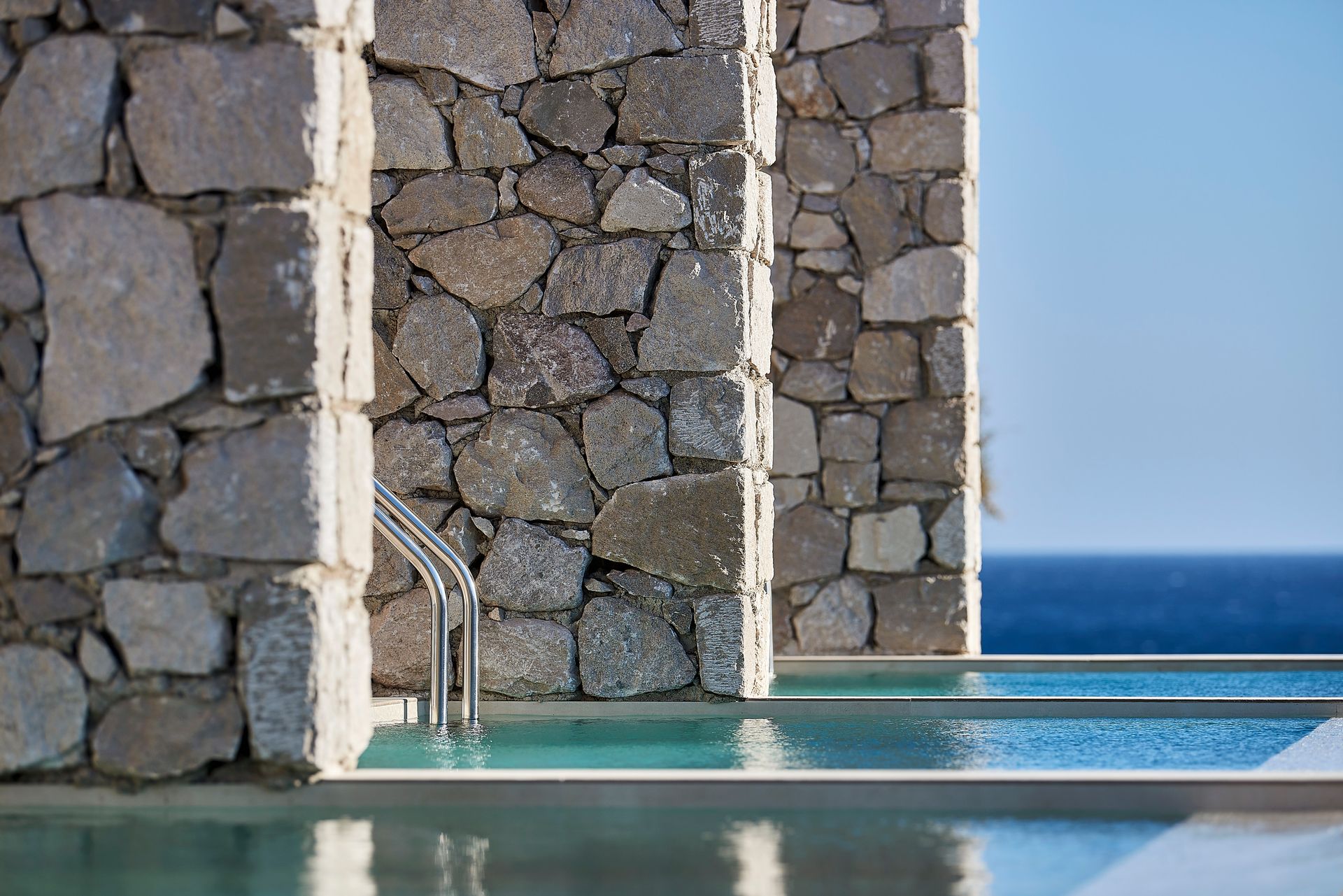 Artemis Seaside Resort