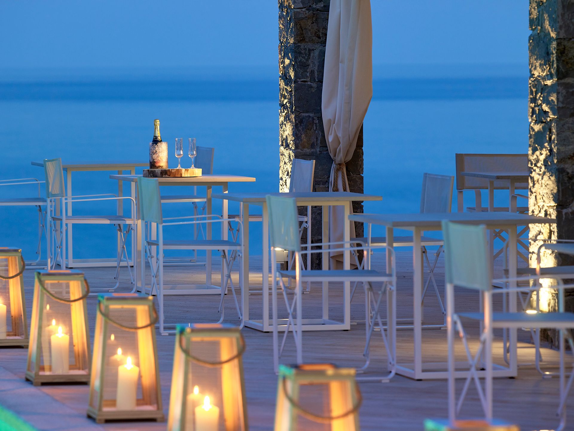 Artemis Seaside Resort