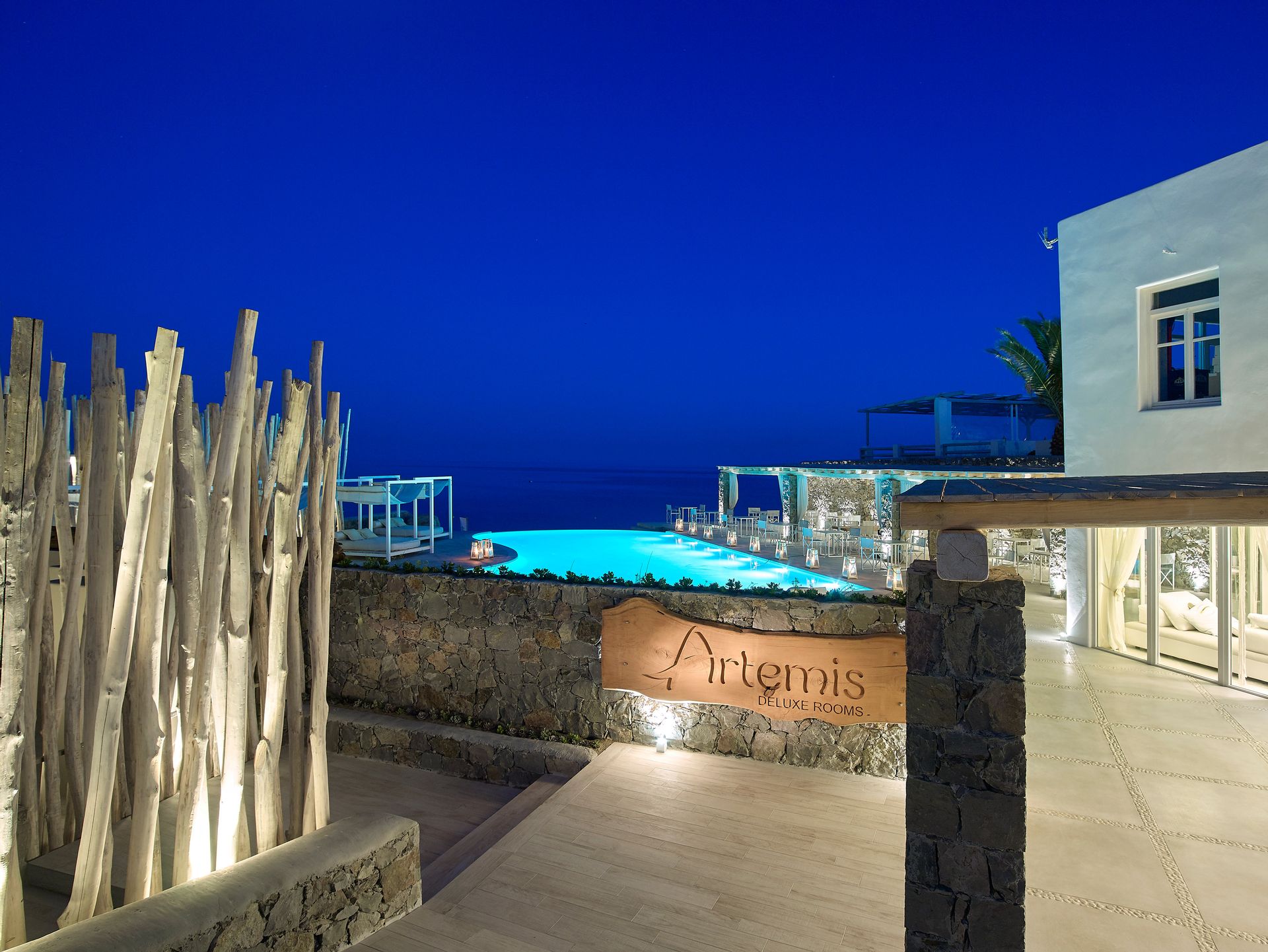 Artemis Seaside Resort