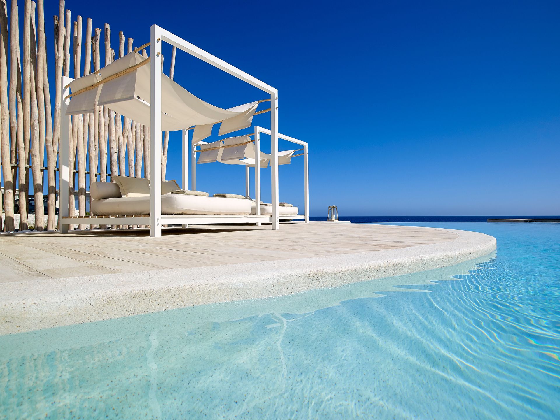 Artemis Seaside Resort