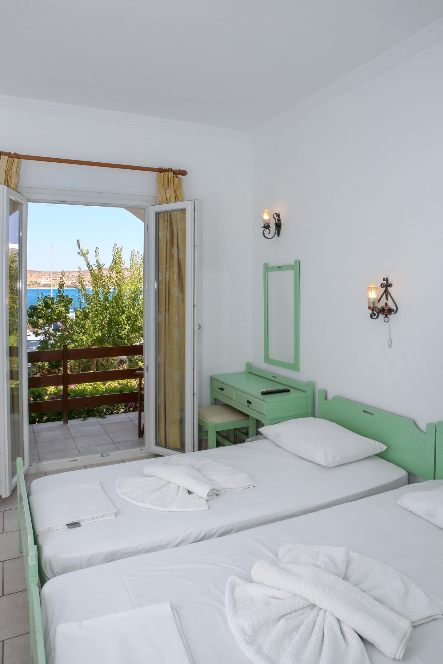 Asterias Hotel - Paros