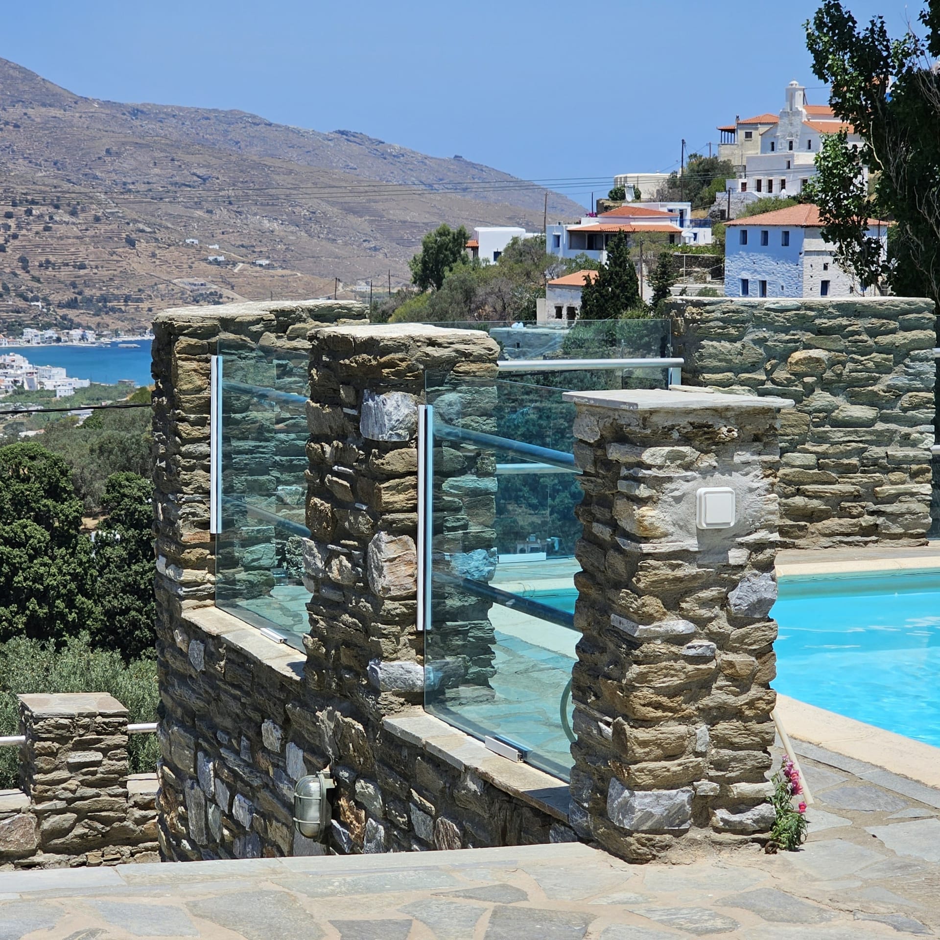 Astra Pyrgos Sareli 1690