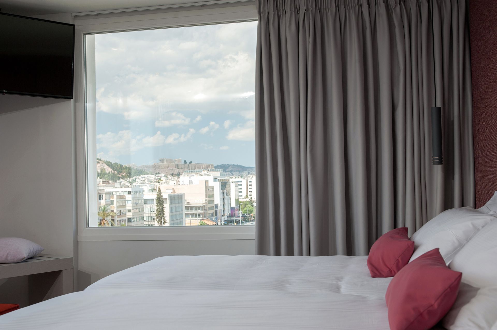 Athenaeum Smart Hotel