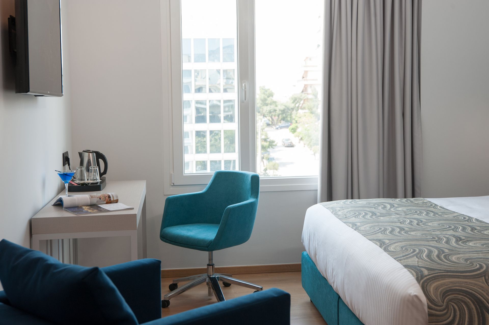 Athenaeum Smart Hotel